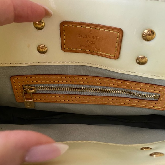 Louis Vuitton Pearl Reade Vernis bag - Picture 5 of 11